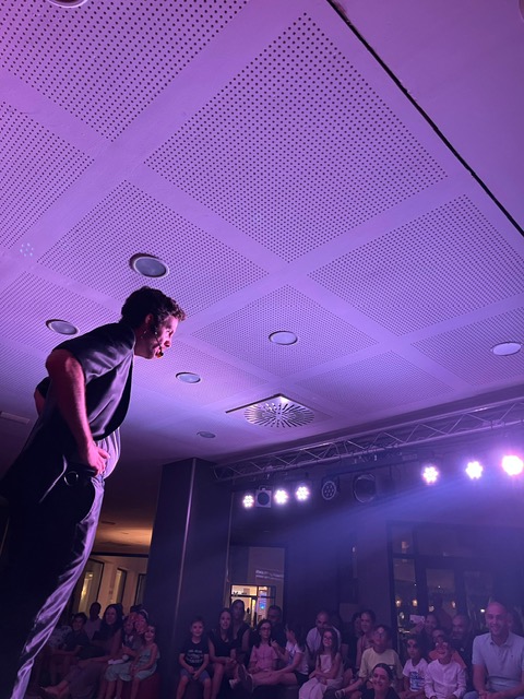 060a4eca-6df5-46a0-9e9b-44ca9534112d